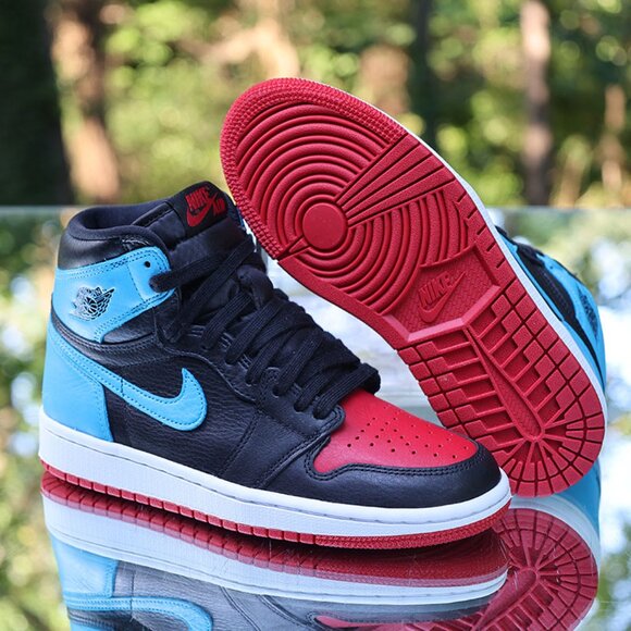 Jordan 1 Retro High OG UNC to Chicago - Picture 6 of 11